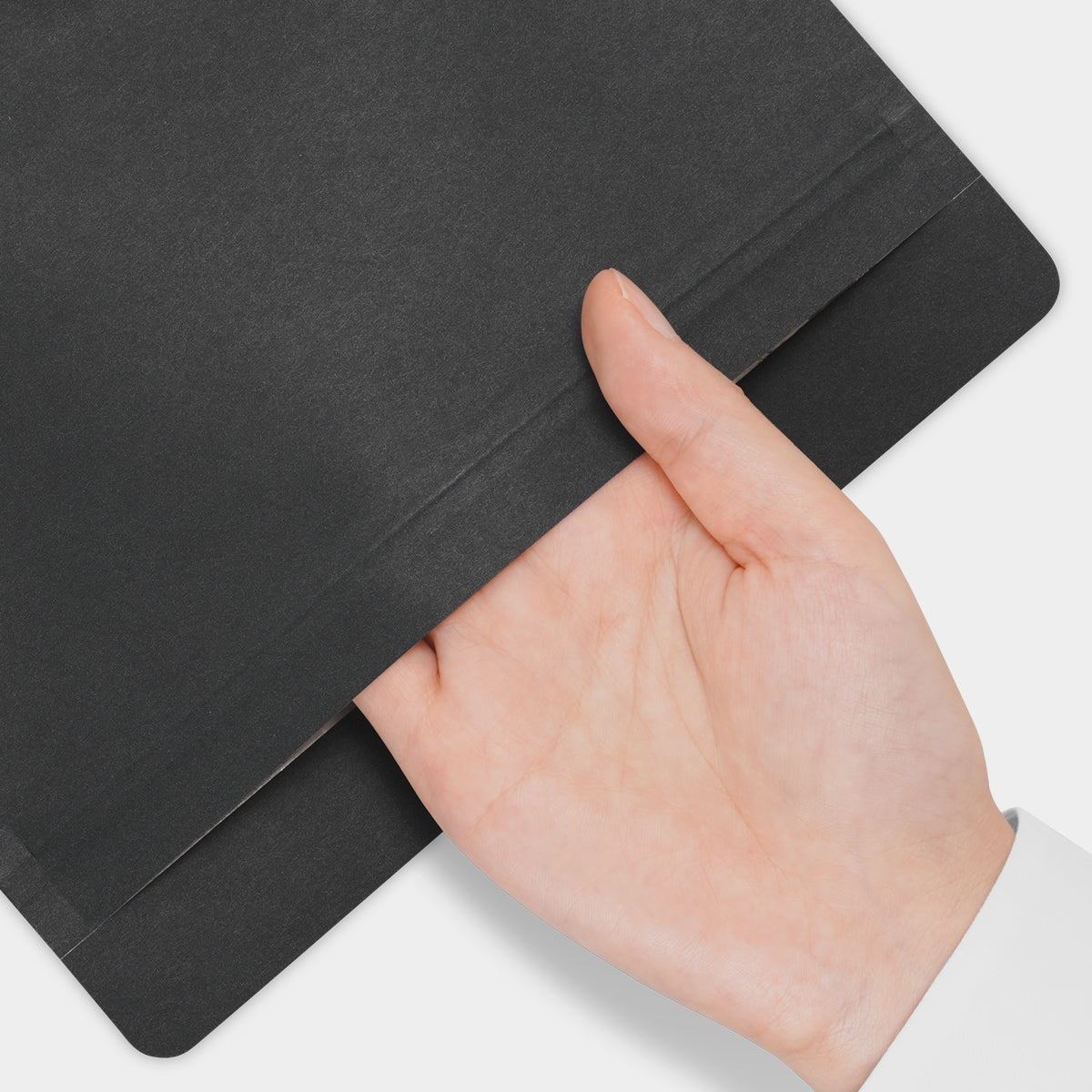 強力防臭袋 穴付きチャック付き Mサイズ ブラック