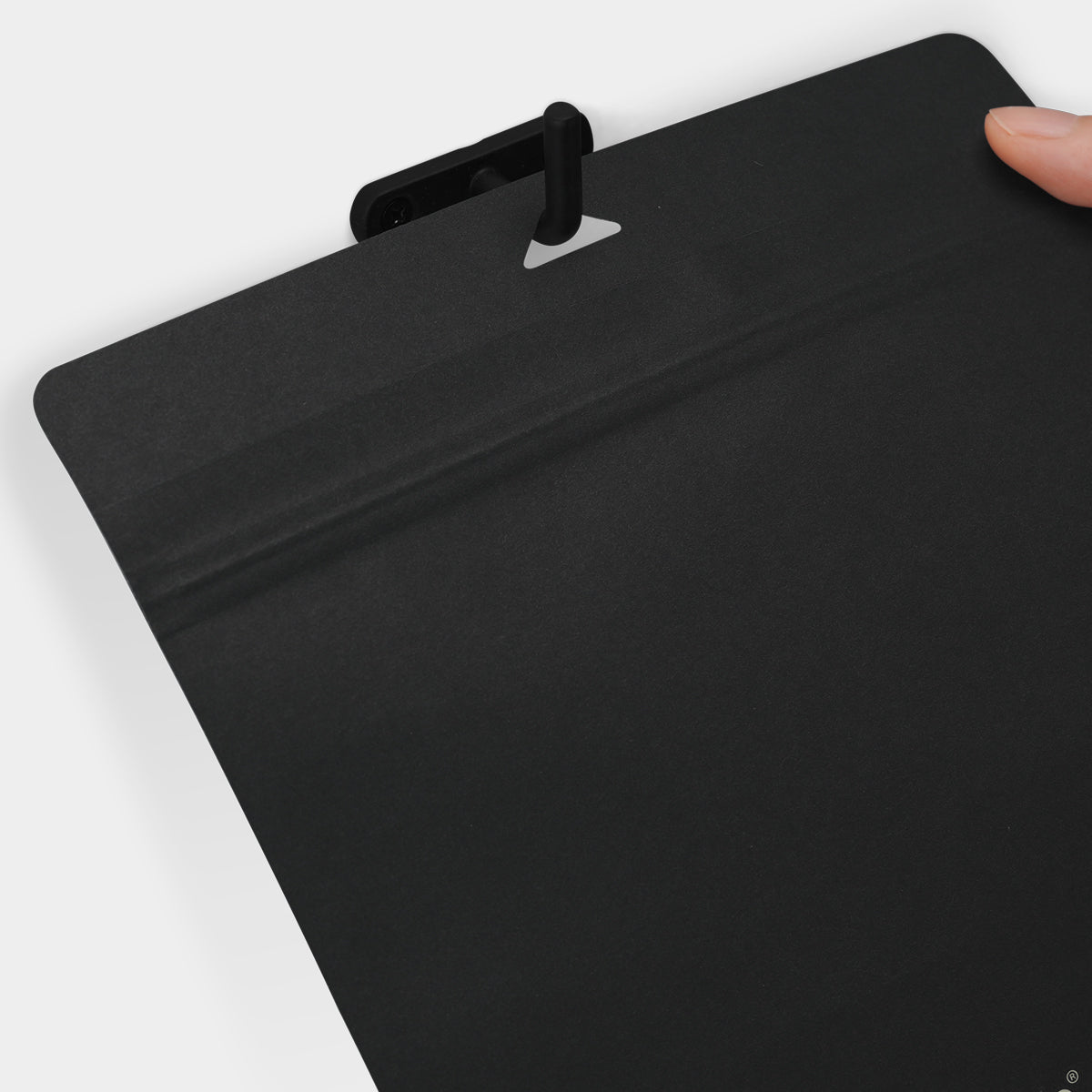 強力防臭袋 穴付きチャック付き Mサイズ ブラック