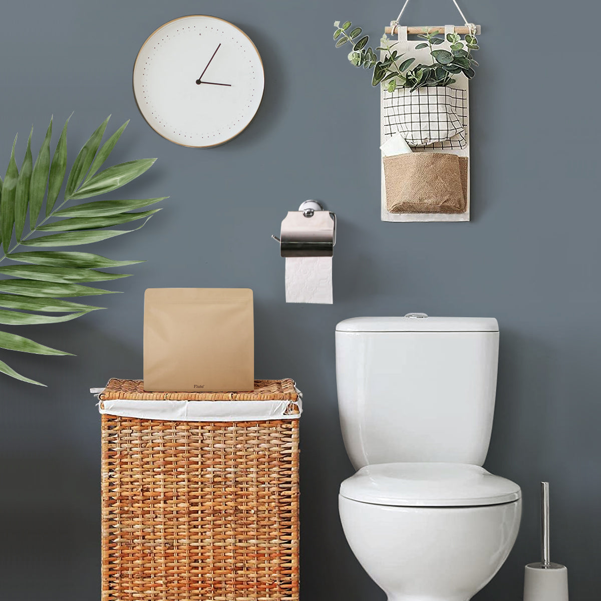 大容量で手軽に臭いを防ぐ使い捨てサニタリーボックス・強力防臭袋