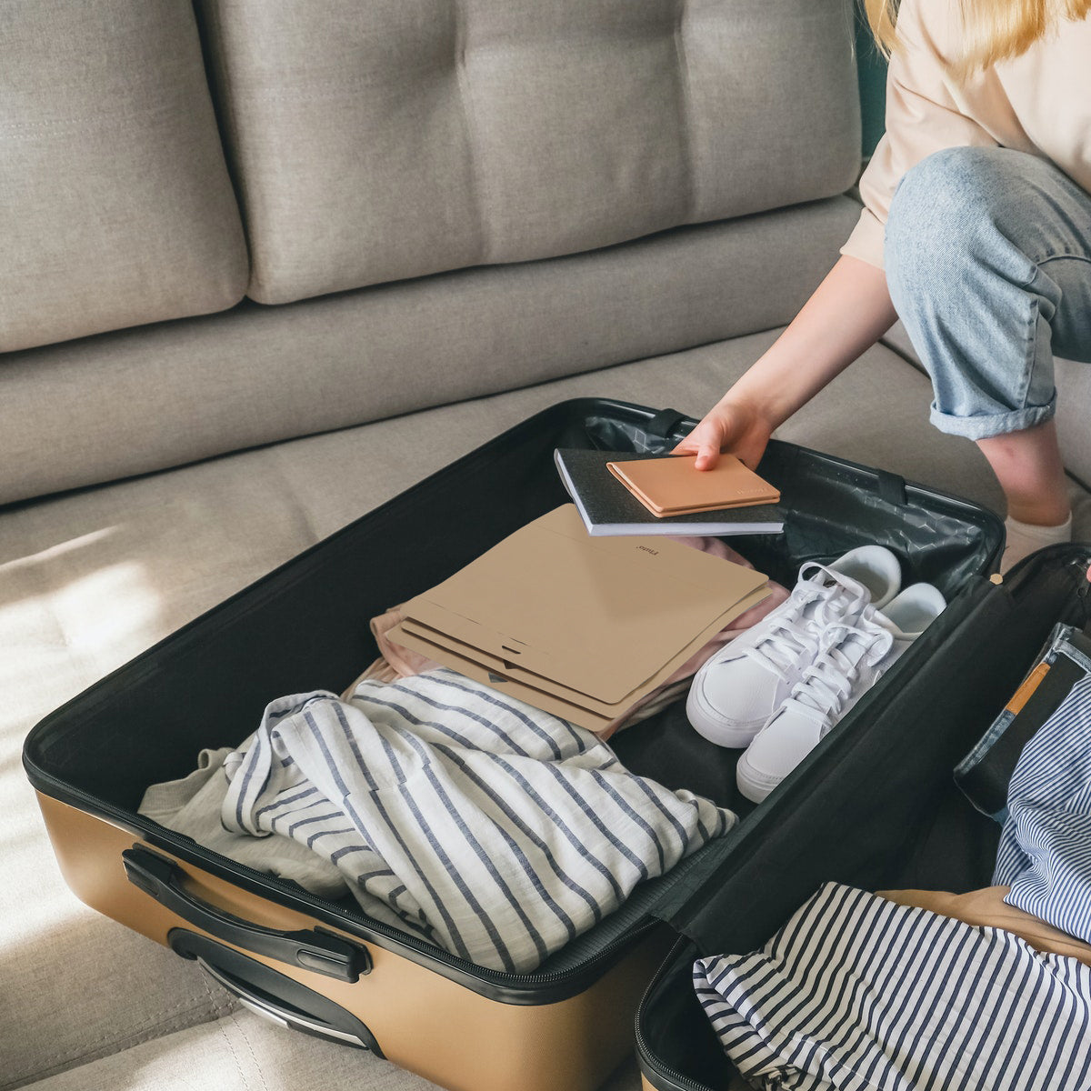 強力防臭袋穴付きチャック付き サニタリーボックス 使い捨て 消臭袋 L